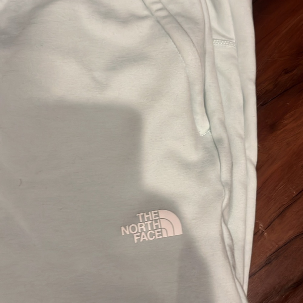 North face small - Picture 3 of 6